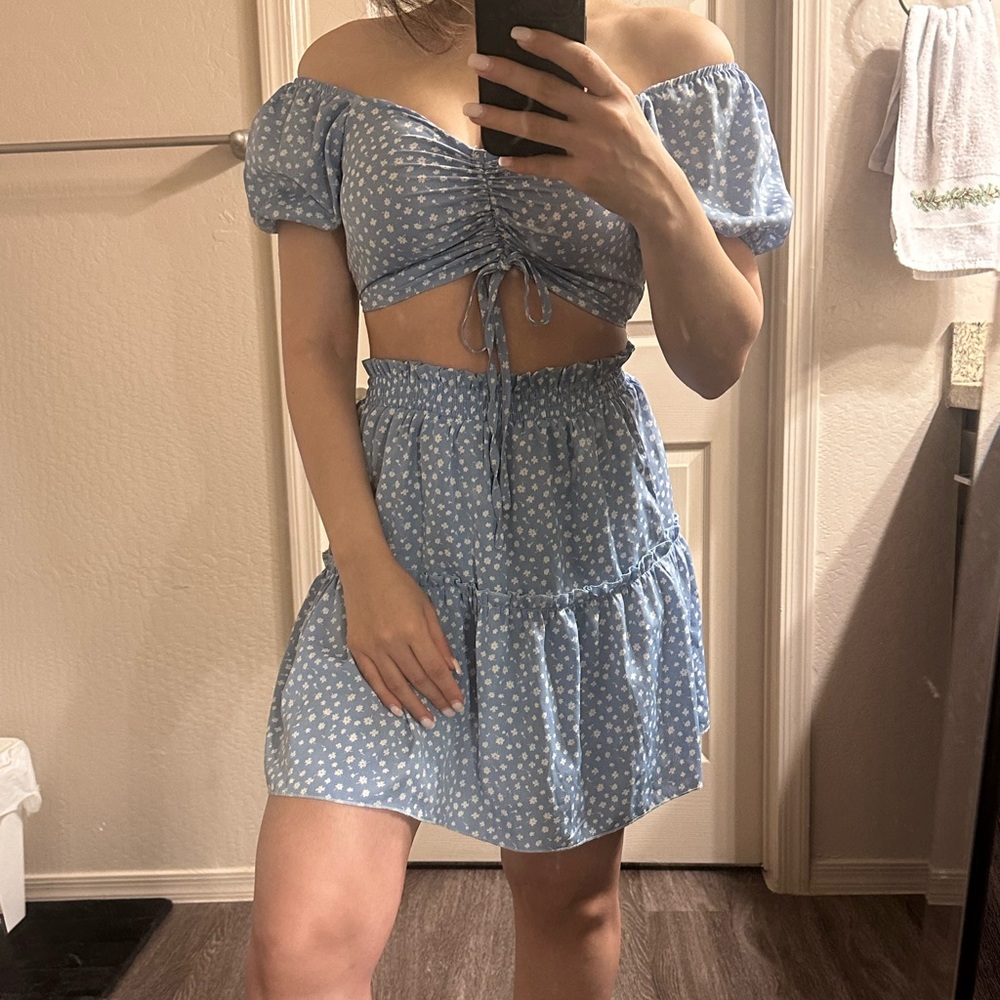 SHEIN Light Blue Floral Set